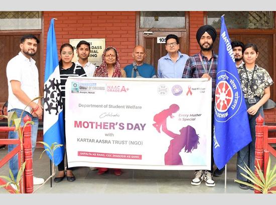 CGC Jhanjeri's NSS wing spreads joy on Mother's Day at Kartar Aasra Trust