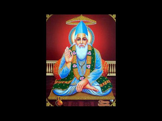 Kabir Das  – a saint with a sign of life management in two-line couplets