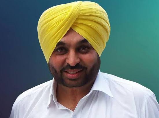 Deconstructing Bhagwant Mann’s Pledge: AAP and its Compulsion of Crowd Management

