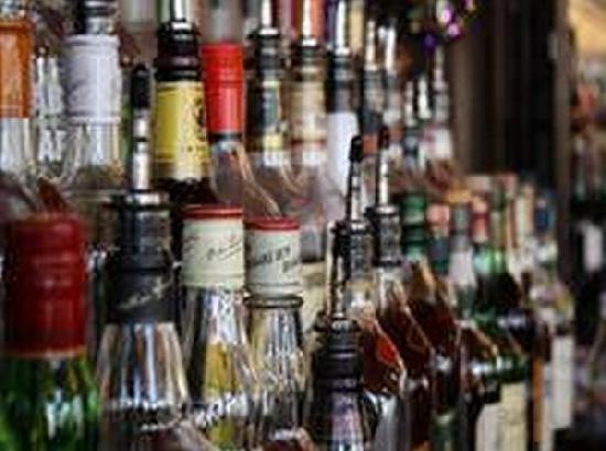 Delhi govt imposes 70% special corona fees on liquor