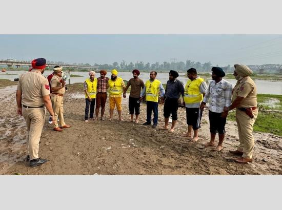 Jalandhar Administration, Army Conduct Joint Flood Preparedness Drill in Phillaur

