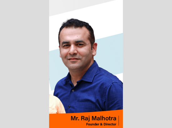 Raj Malhotra distributes 350 free copies of his book 