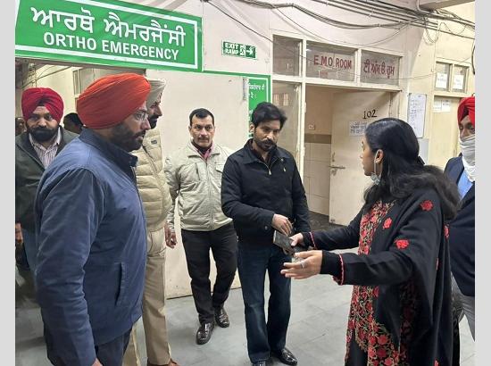 D.C Sakshi Sawhney made a surprise check of Guru Nanak Dev Hospital Amritsar