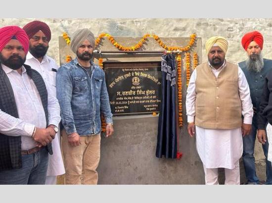 MLA Bhullar lays foundation stone of Civil Dispensary at Dulche Ke (Ferozepur)