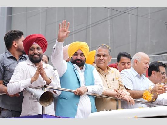 In Pics: Massive roadshow held to celebrate Sanjeev Arora's historic victory in Ludhiana West