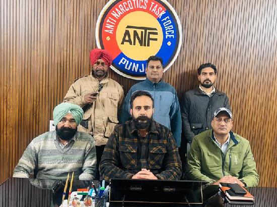 Drug mafia using minors as ‘Low-Suspicion Couriers’; ANTF held two, including one juvenile, seized heroin