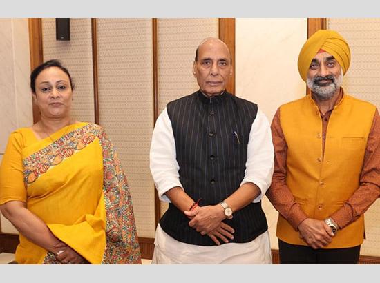 Defence Minister Rajnath Singh Bids Farewell to Chief of the Air Staff Air Chief Marshal AP Singh