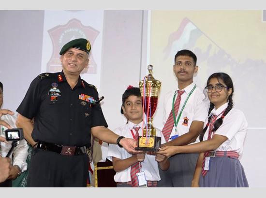 APS triumphs in Kargil Vijay Diwas Quiz, honours valour of IAF