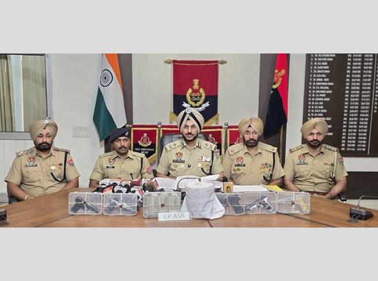 Four linked to cross-border smuggling module held with 5 pistols, 2 kg heroin and Rs 5 lakh drug money