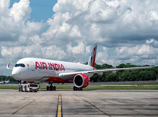 Air India Pilot held at Vancouver Airport over alcohol smell