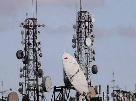 Jio tops data internet, call setup success rate in TRAI tests; Airtel had the least call drops
