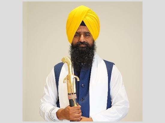 Akal Takht Jathedar urges Sikh community to resolve issues through dialogue, not courts