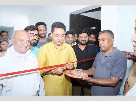 Minister Aman Arora inaugurates new Badminton Court in Sunam