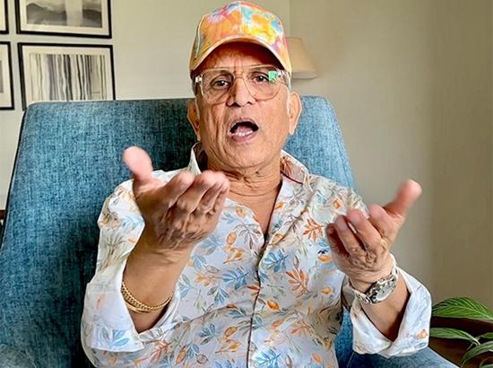 It's our responsibility: Annu Kapoor urges people to keep their surroundings clean on Worl