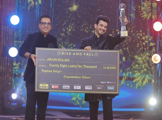 Arjun Bijlani wins first season of reality show 'Rise & Fall'