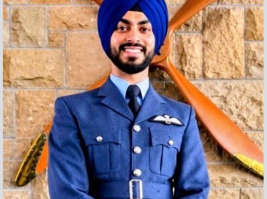 Arshdeep Singh Dang becomes first Sikh Flight Lieutenant in UK Royal Air Force; Sri Akal Takht Jathedar hails achievement