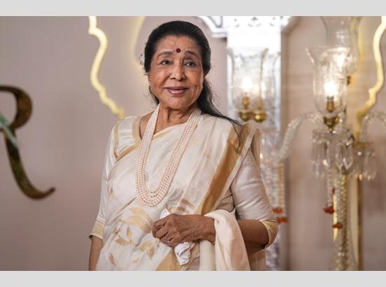 MP Charanjit Channi mourns Asha Bhosle's demise, calls her 'Koyal'