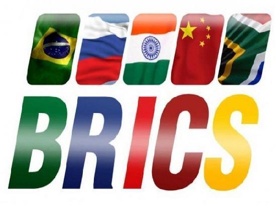 Delhi decked up with posters, lights ahead of BRICS Summit 2026
