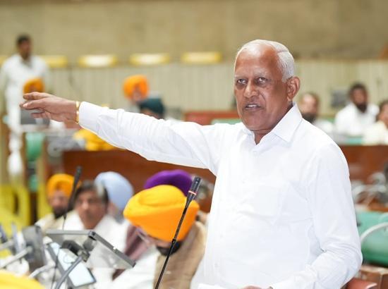 Barinder Goyal hits out at Partap Bajwa, says Opposition leader distorting flood works, protecting wrongdoer