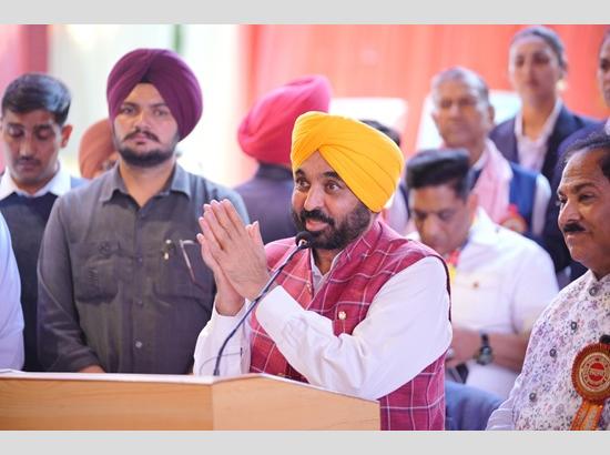 CM Mann reiterates commitment for pollution-free Biogas plant to villagers in Ludhiana' Ghungrali