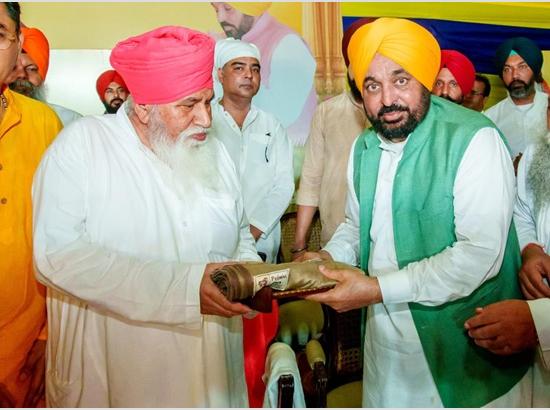 Punjab CM Mann lays foundation stone of Sri Guru Ravidass Ji Bani Adhyayan Centre; View Pics