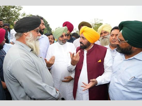 Punjab farmers get paddy payments within 24 hrs, 60.50 lakh tonnes procured: CM Mann Visits Rajpura Mandi