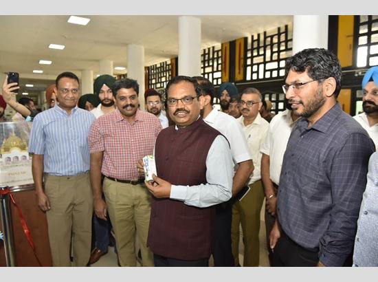 Punjab CS launches state-of-the-art Milkfed Vending machine at Civil Secretariat