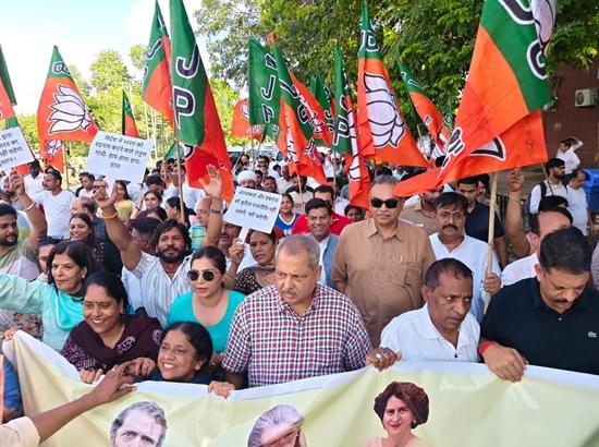 BJP Chandigarh gheraos Congress Bhawan over bid to protest outside PM Modi's residence