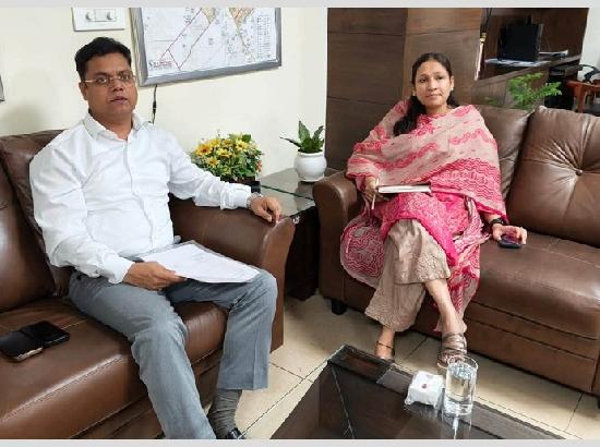 Roll Observer Mohammad Tayyab Conducts Comprehensive Review of SIR-2026 