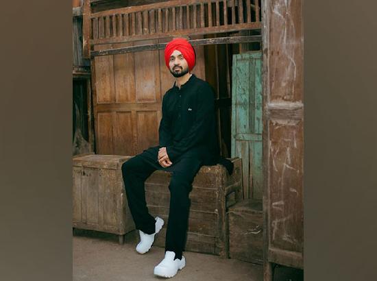 Diljit Dosanjh joins the 'Border 2' battalion