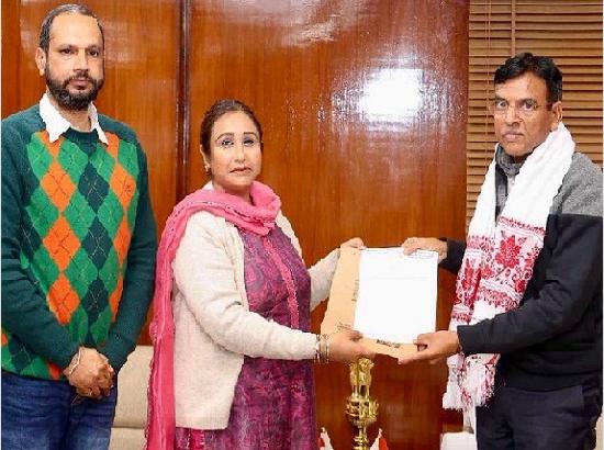 BJP Sangrur (2) President Daaman Bajwa meets Union Ministers