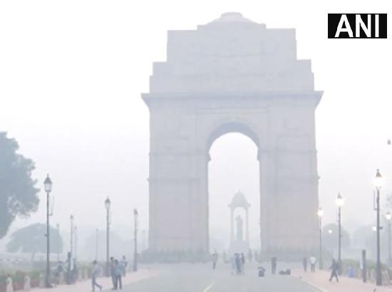 Delhi's air pollution worsens, people say 