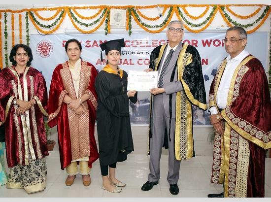 Dev Samaj College for Women organizes 32nd Convocation