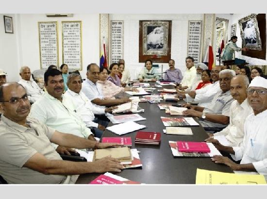 Dev Samaj Ferozepur hosts two-day Dharam Vikasalaya Satsang