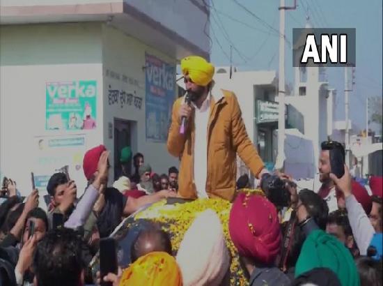 AAP's CM candidate Bhagwant Singh Mann holds roadshow in Dhuri