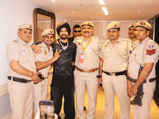 Diljit Dosanjh gives shout-out to Delhi Police for 