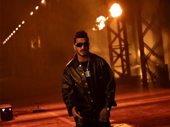 Rapper Divine returns to Indian hip hop after six-month hiatus with powerful song 'Aag'; W