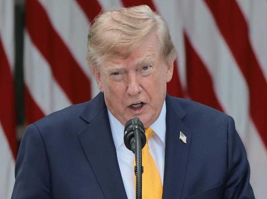 White House bars CNN from covering Trump’s travel on Air Force One