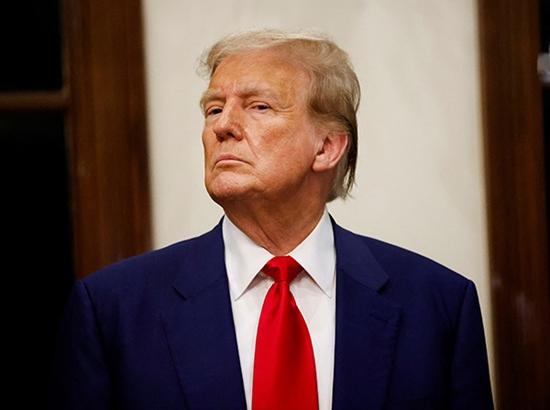 Trump signs sweeping Russia-Iran sanctions law, gets power to impose up to 100 % tariff