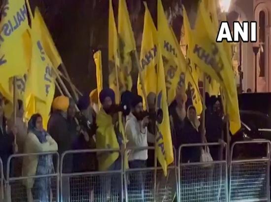 Khalistani protestors stage demonstrations as EAM participates in discussions at Chatham House