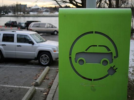 Chinese EV influx into Canada reportedly raises national security, data privacy concerns