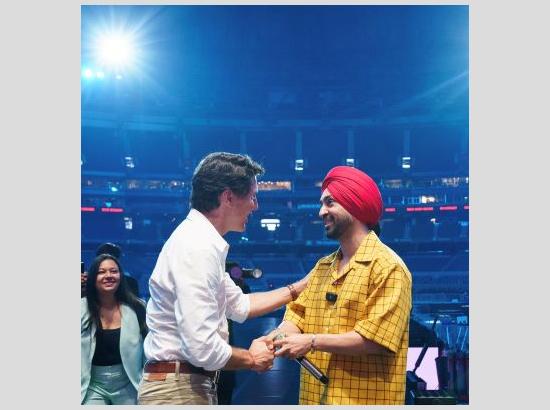 Diljit Dosanjh receives surprise visit from Justin Trudeau at Canada concert
