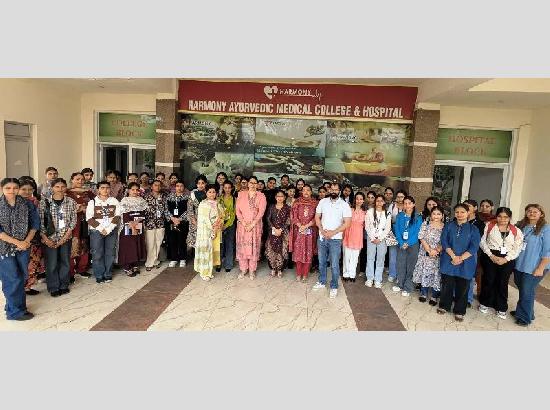 DSCW students visit Harmony Ayurvedic College for Educational Tour