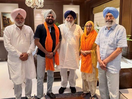 Satwinder Kaur Dhaliwal, former MP, and her son Jugwinder Singh Dhaliwal join Akali Dal in presence of Sukhbir Badal