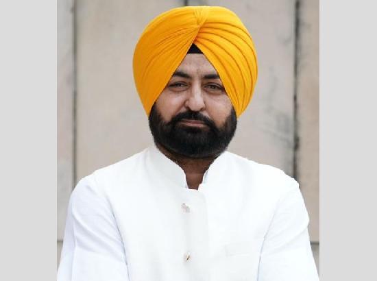 ED officials pressurised my relatives to ask me to change party: Hardeep Mundian