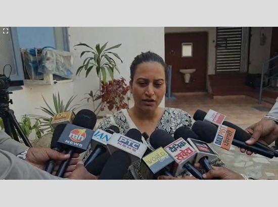 Ludhiana Sword-Chase Case: NRI woman recounts how she foiled robbery bid after viral video; Watch Video 