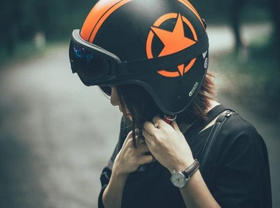 Centre urges consumers to use only Bureau of Indian Standards (BIS) certified helmets for safety