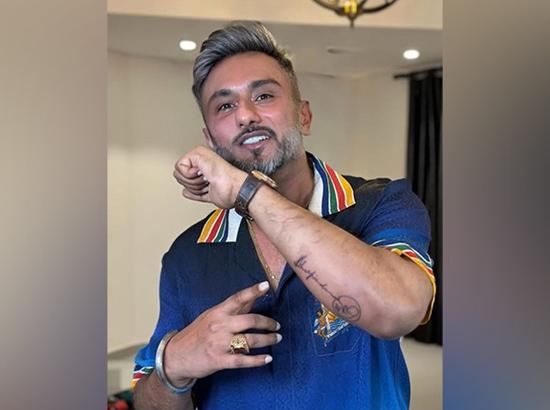 Honey Singh gets inked for the first time, pays tribute to his mother, AR Rahman
