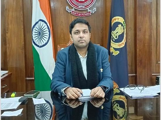 D.M imposes complete ban on persons coming from outside to villages during elections