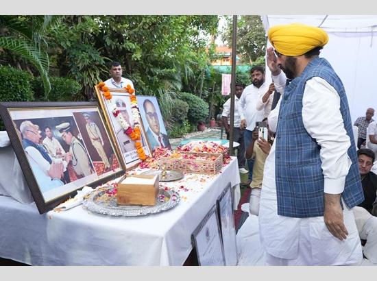 CM Mann demands Haryana Govt to act against officers cited in IPS officer’s suicide note